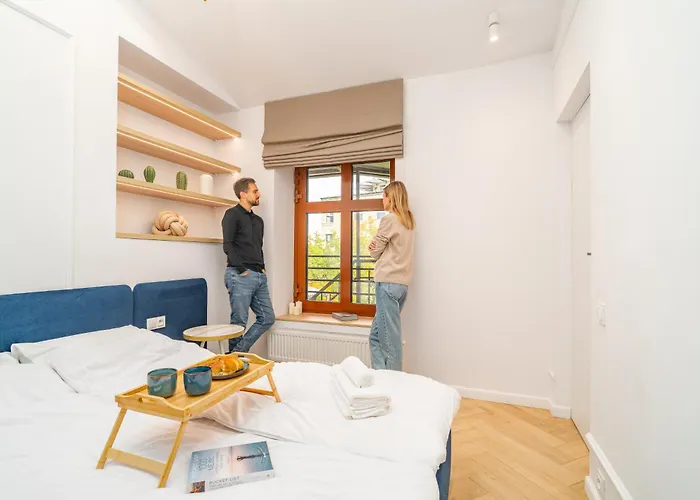 Strzelecka Boutique *