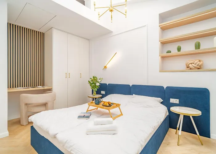 Strzelecka Boutique *